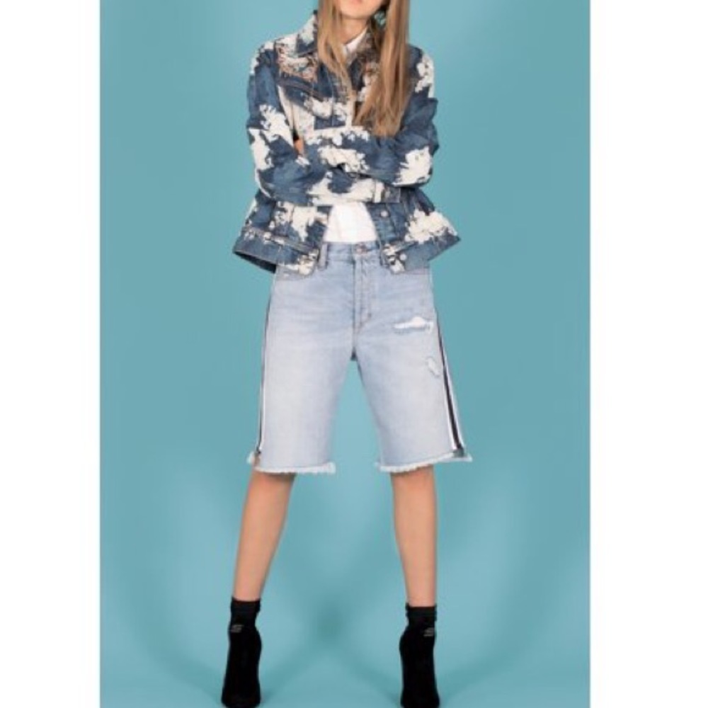 Siwy Memphis Bermuda Shorts with Tuxedo Stripe - Picture 8 of 8